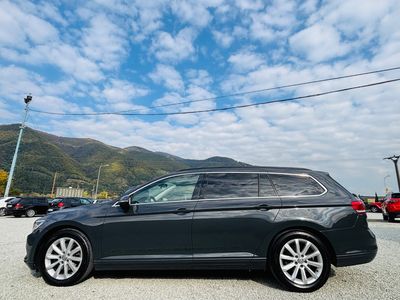 Volkswagen Passat Variant 2.0 TDI 190k BMT Highline DSG Business - 6