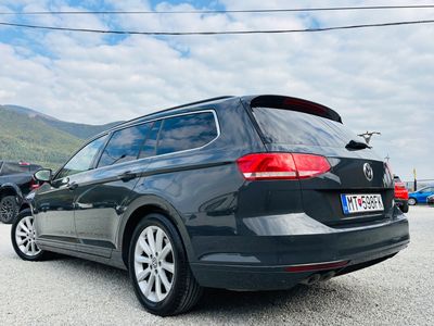 Volkswagen Passat Variant 2.0 TDI 190k BMT Highline DSG Business - fotografia 7