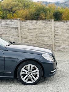 Mercedes-Benz E trieda Kombi 350 CDI 4matic Blue Avantgarde - fotografia 15