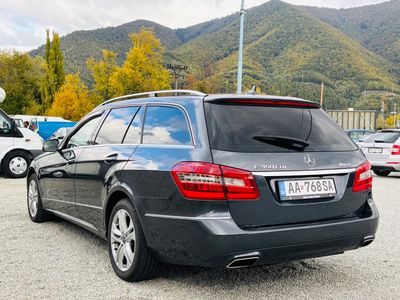 Mercedes-Benz E trieda Kombi 350 CDI 4matic Blue Avantgarde - fotografia 20