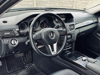 Mercedes-Benz E trieda Kombi 350 CDI 4matic Blue Avantgarde - fotografia 37
