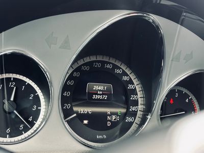 Mercedes-Benz E trieda Kombi 350 CDI 4matic Blue Avantgarde - fotografia 45