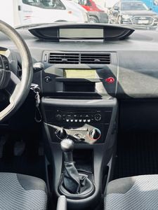 Citroën C4 1.6i 16V Plus FIA - fotografia 19