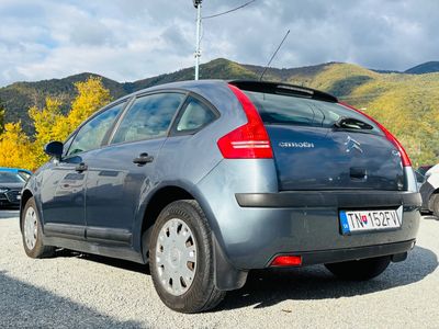 Citroën C4 1.6i 16V Plus FIA - 6