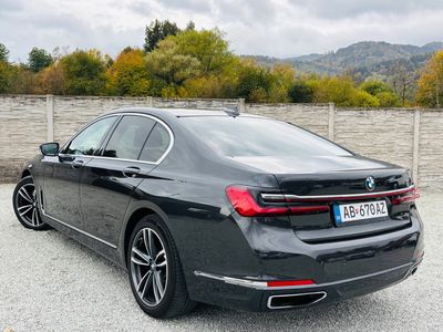 BMW Rad 7 730d mHEV xDrive A/T - fotografia 28