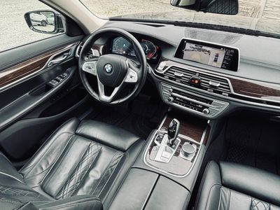 BMW Rad 7 730d mHEV xDrive A/T - fotografia 40