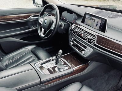 BMW Rad 7 730d mHEV xDrive A/T - fotografia 46