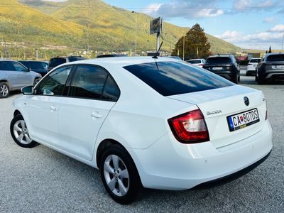 Škoda Rapid 1.2 TSI 110k Drive - fotografia 8