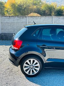 Volkswagen Polo 1.2 TSI Highline - fotografia 13