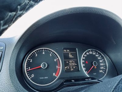 Volkswagen Polo 1.2 TSI Highline - fotografia 27