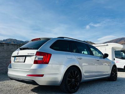Škoda Octavia Combi 2.0 TDI Business DSG - 3