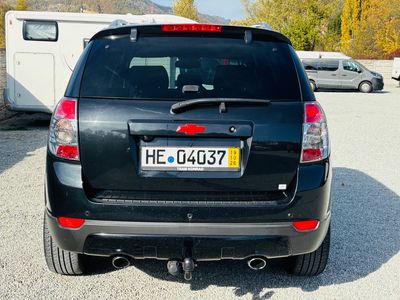 Chevrolet Captiva 2.2 D 4x4 LTZ 7m - fotografia 17