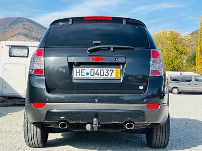 Chevrolet Captiva 2.2 D 4x4 LTZ 7m - fotografia 7