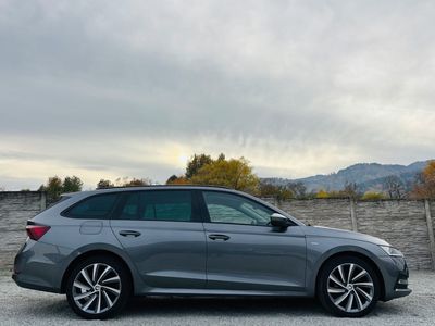 Škoda Octavia Combi 2.0 TDI SCR Style DSG - 2