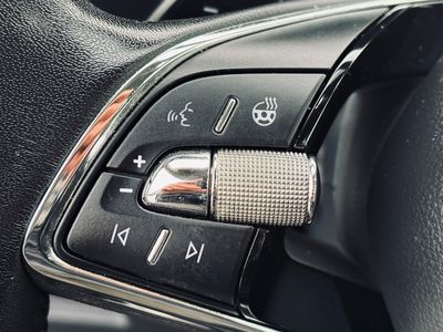 Škoda Octavia Combi 2.0 TDI SCR Style DSG - fotografia 45