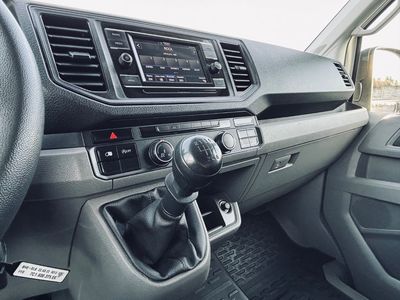 Volkswagen Crafter L3H2 2.0 TDI 103kw top stav - fotografia 38