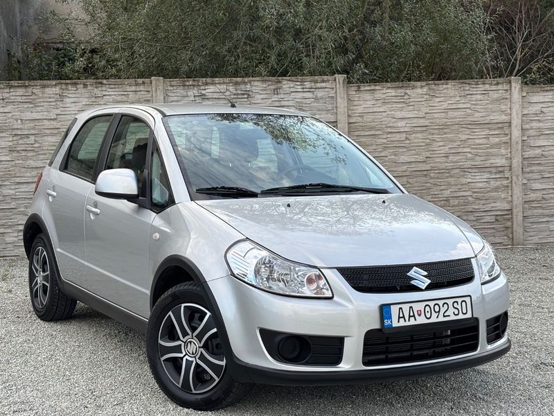 Suzuki SX4 1.5 GLX Urban Line AC